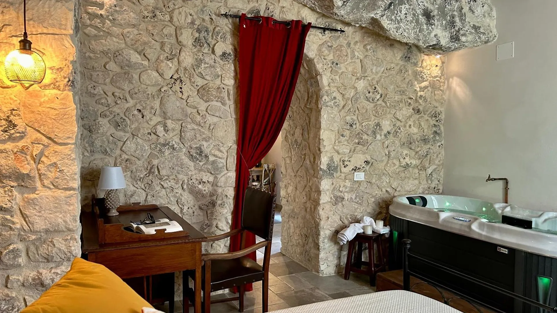 Apartment Suite Albanazzo With Jacuzzi Near The Sandy Beach Avola