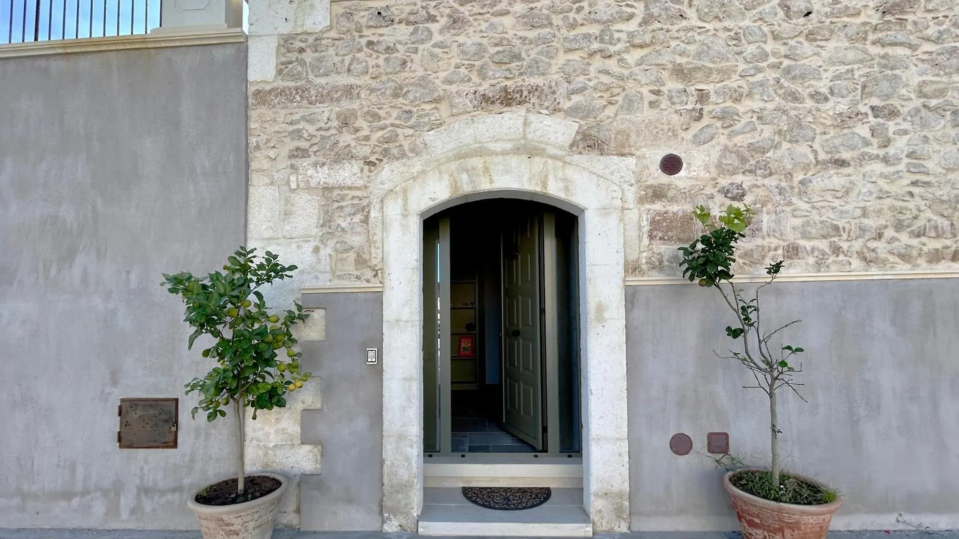 Apartment Suite Albanazzo With Jacuzzi Near The Sandy Beach Avola
